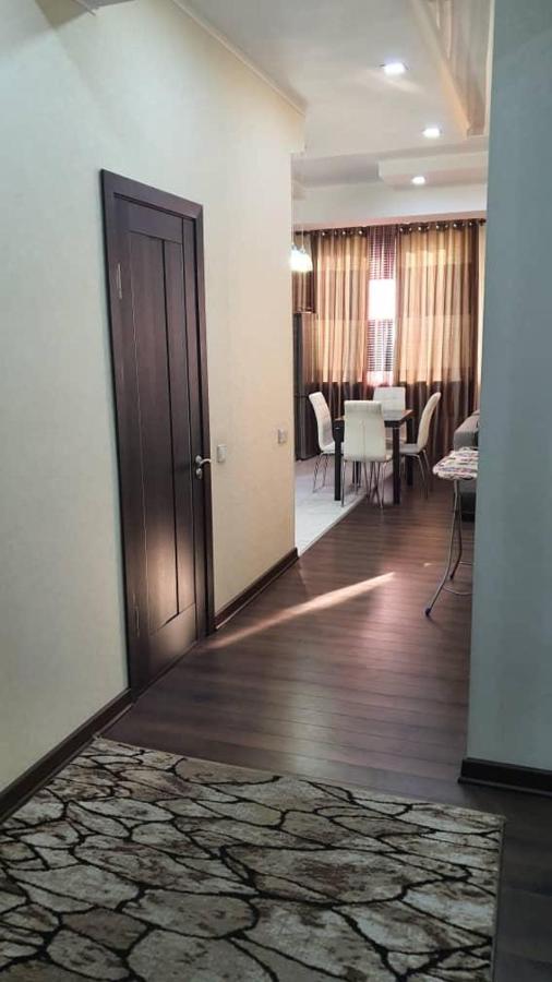 Apartment Studio With Good View Bishkek Exterior foto